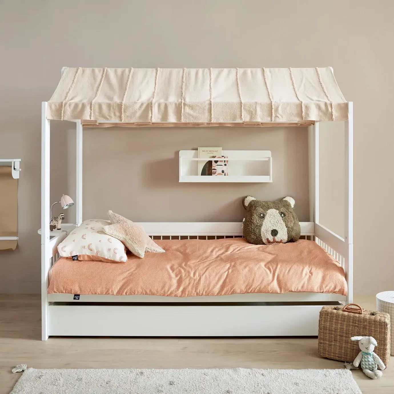 Cute Cloud Castle Children's Bed