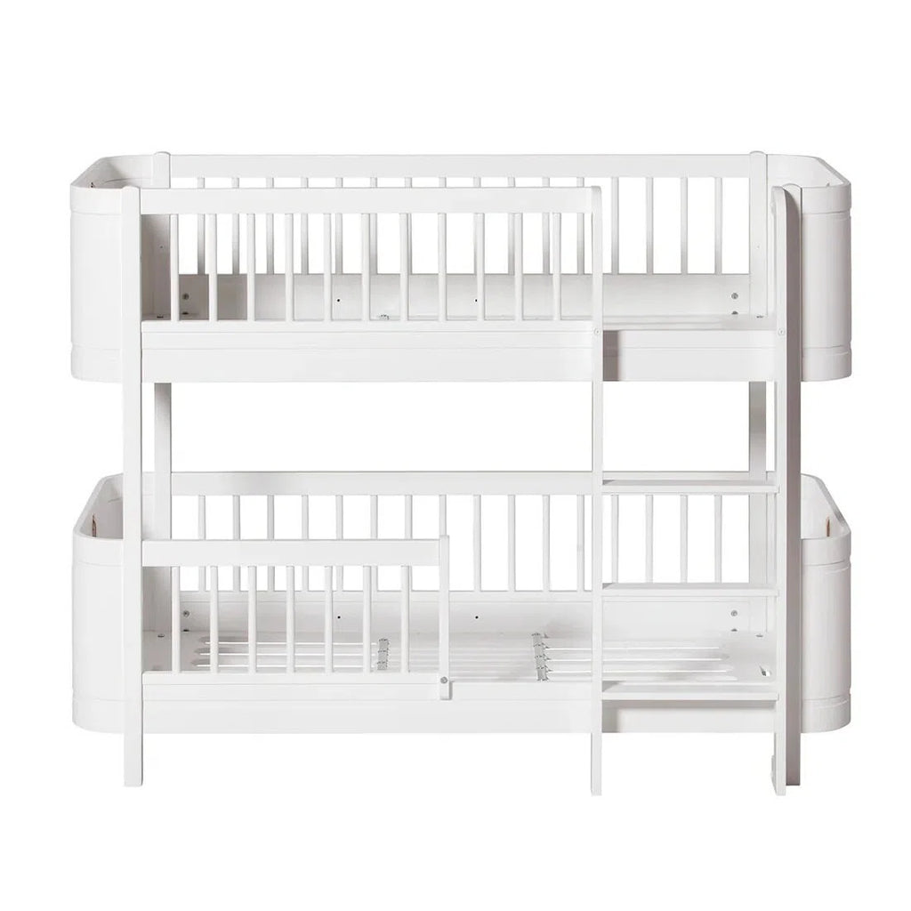 Milky white fully enclosed children's stacking bed